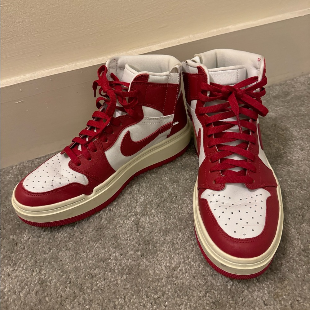 Nike Air Jordan 1 Elevate